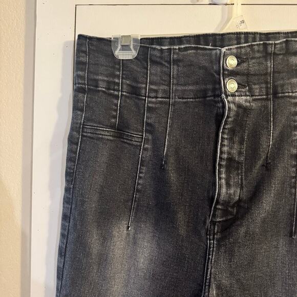 We The Free Jayde Flare Jeans High Waisted Stretch Black Size 35 - Picture 8 of 11